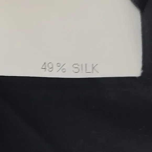 Marc Jacobs Silk ladies skirt black Size 10 dark feminine formal minimalistic - Picture 9 of 11